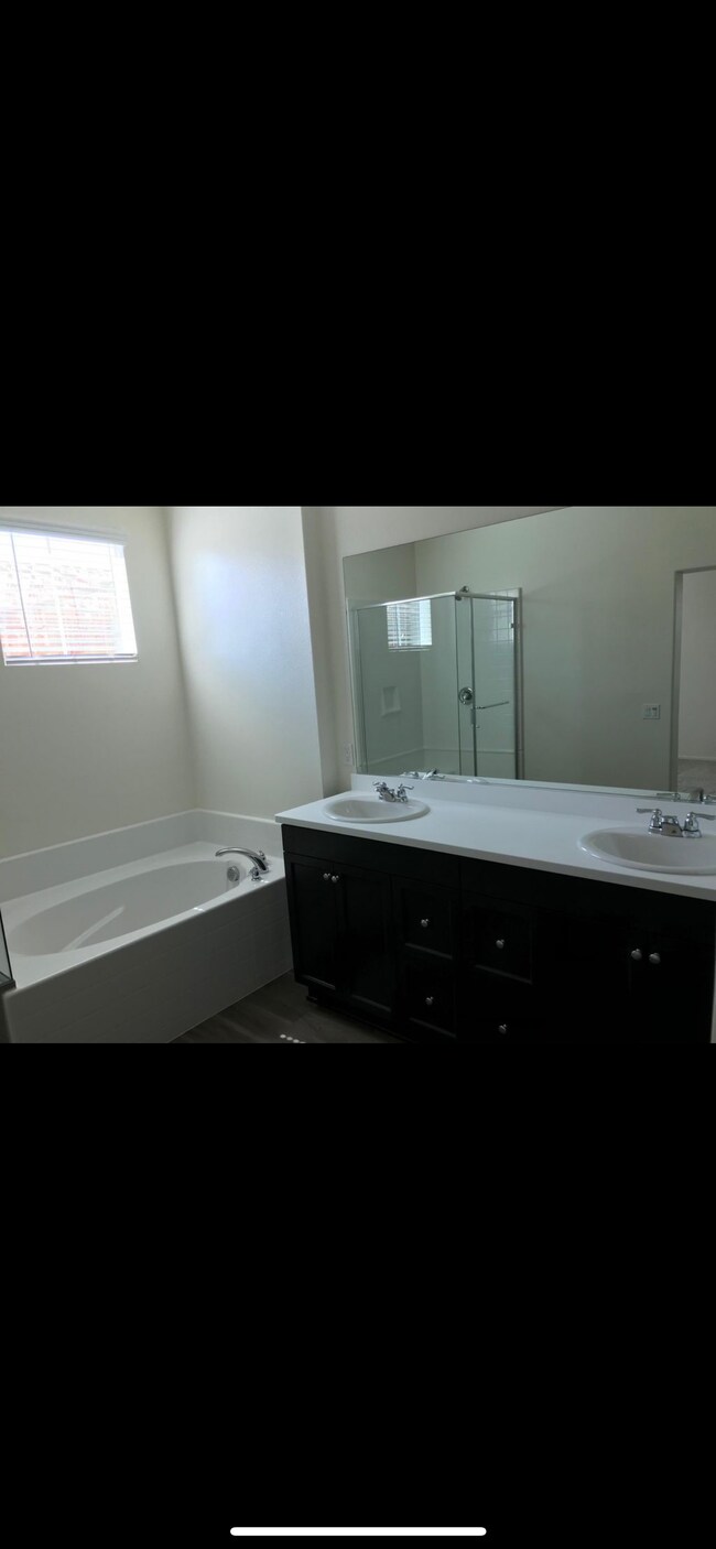 Building Photo - 30474 Downtown Way