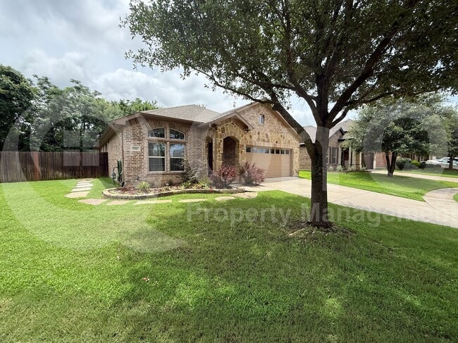 Building Photo - 606 Corbin Dr