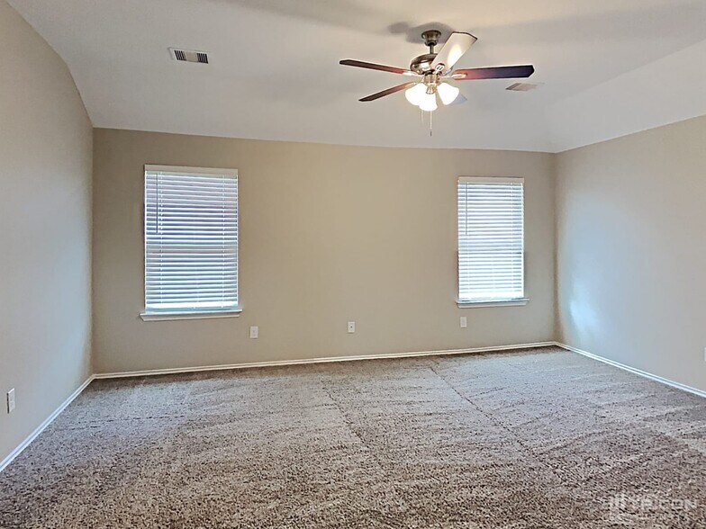 Building Photo - 15451 Bosque Viejo Trl