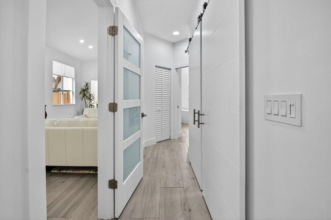 Building Photo - 6668 NW 25th Terrace