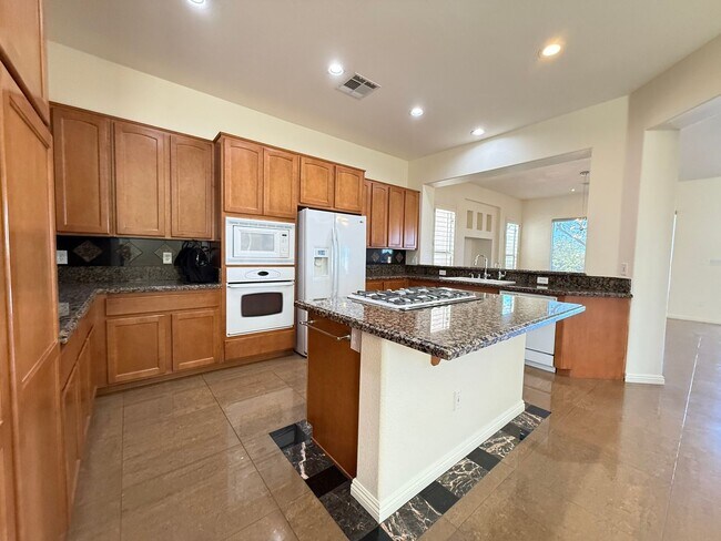 Building Photo - 10284 Sofferto Ave