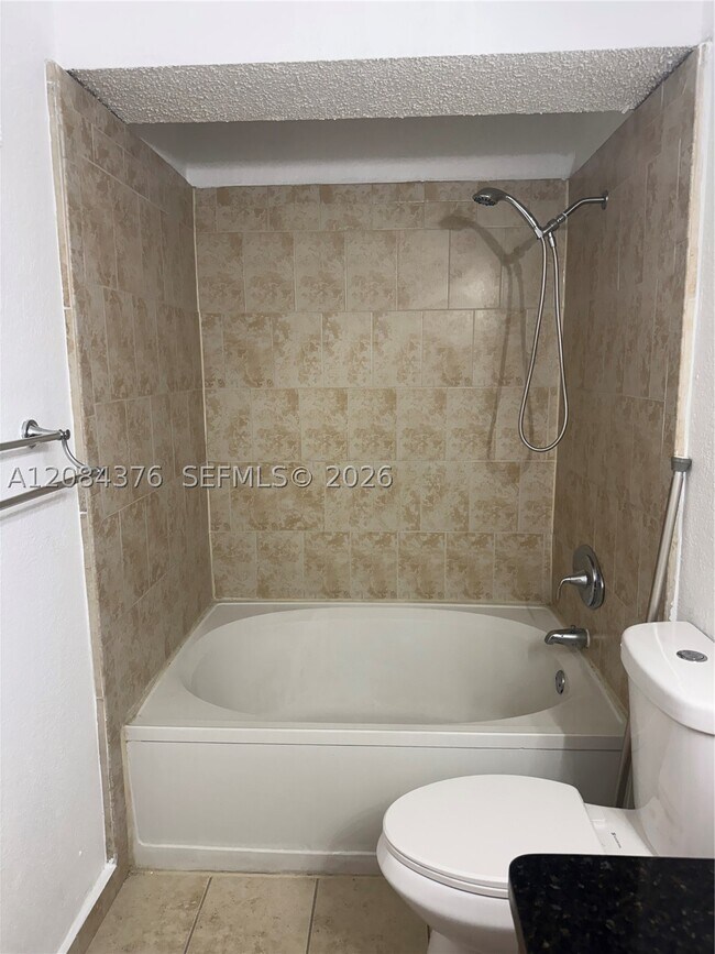 Building Photo - 15680 SW 106th Ln