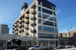 Building Photo - ***  2 BDRM / 2 FULL BATH / WASHER & DRYER...