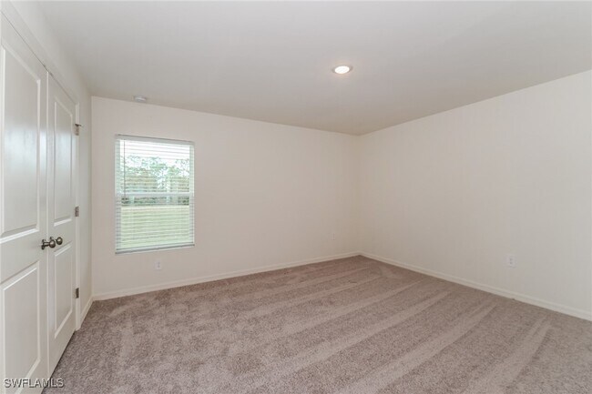 Building Photo - 4166 NW 40th Ave