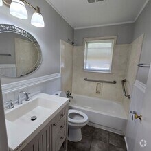 Building Photo - 4940 Sherry Dr