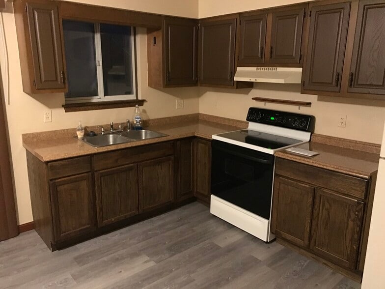 Building Photo - 1318 E 38th St