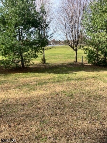 Building Photo - 310 Lake Shore N