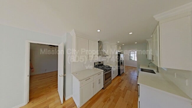 Building Photo - 721 Eucalyptus Ave