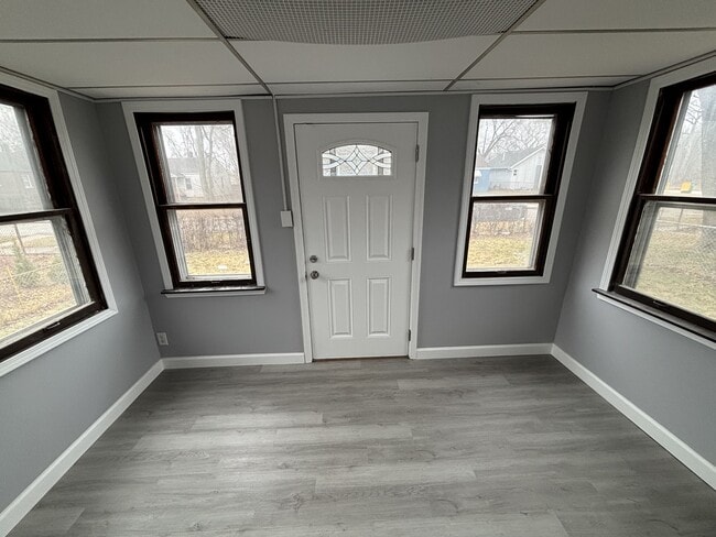 Building Photo - 1311 Marshall Pl