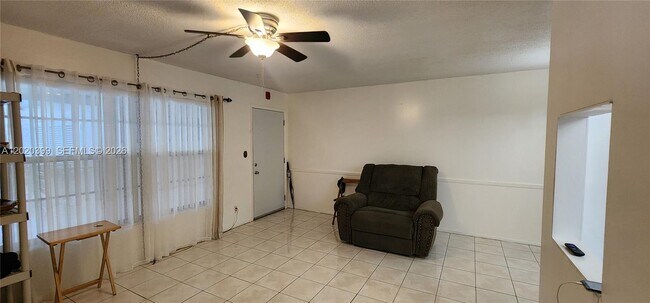 Building Photo - 3061 NW 47th Terrace