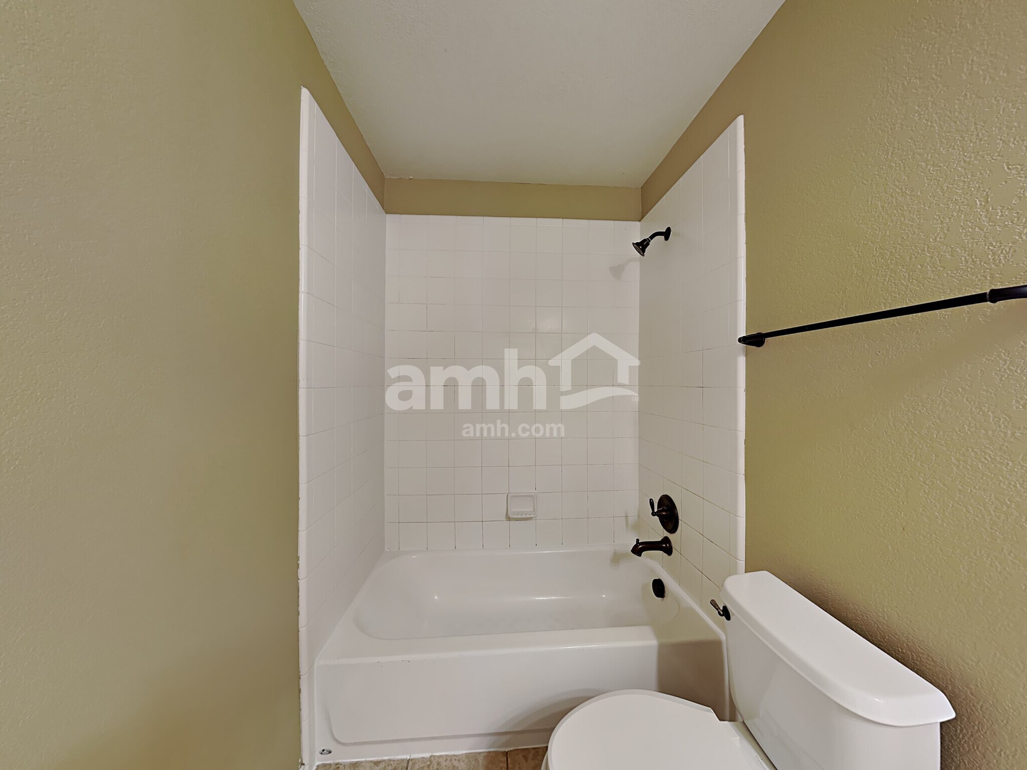 Building Photo - 6112 Fred Couples
