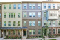 Building Photo - 707 Thomas Ln