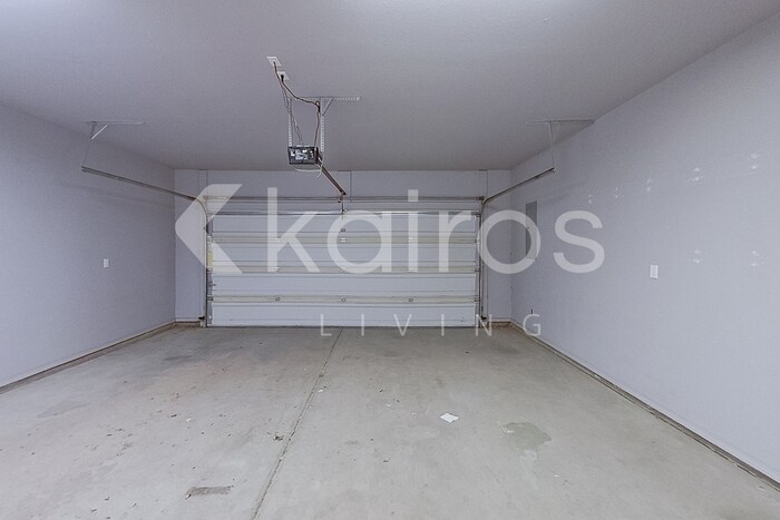 Building Photo - 7313 Mosley St