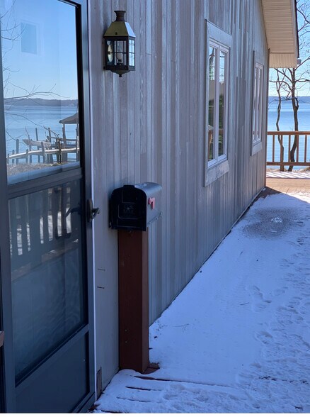 Building Photo - 13113 River Ter