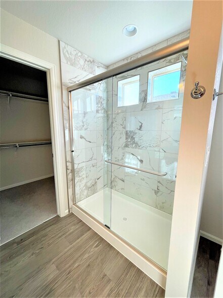 Building Photo - 6036 Callan Dr