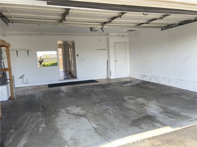 Building Photo - 14202 Flower St
