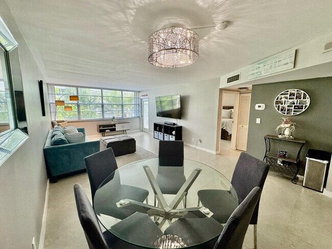 Building Photo - 1160 N Federal Hwy