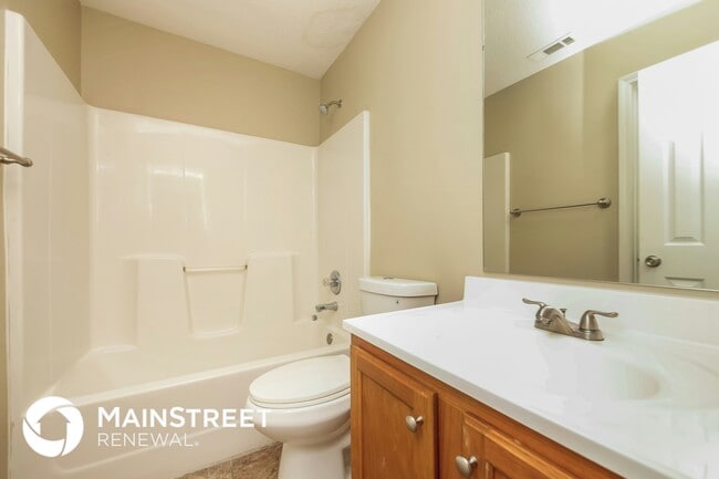 Building Photo - 3958 Craggy Perch