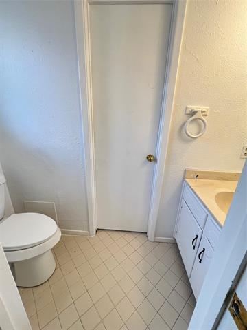 Building Photo - 6403 San Juan Ave