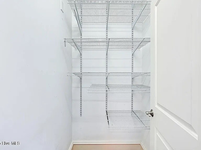 Building Photo - 3347 Jasper Pl