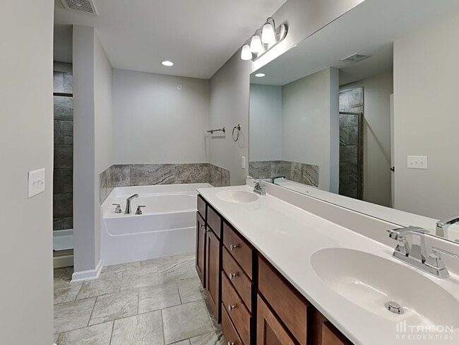 Building Photo - 205 Ashmere Ct
