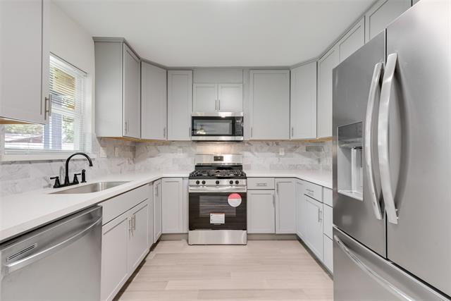 Building Photo - 3017 Shenstone Dr