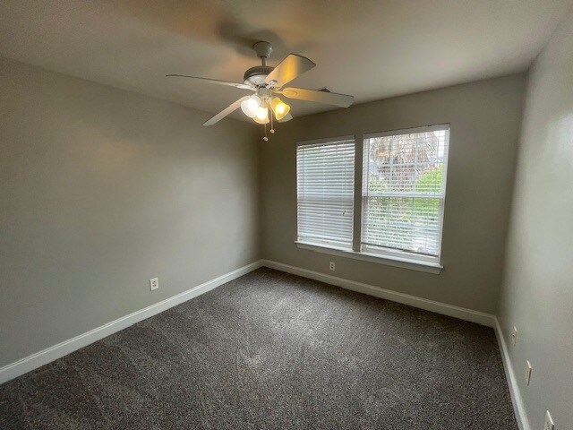 Building Photo - 9301 Sweetbay Ct