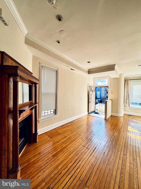 Building Photo - 15 Seaton Pl NW