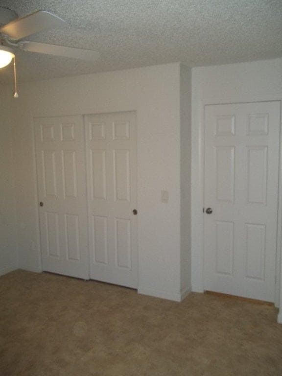 Building Photo - New remodeled 2 bedroom 1 bath unit with private patio and full size washer and dryer hookups!!