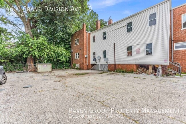 Building Photo - 4600 Grand Division Ave