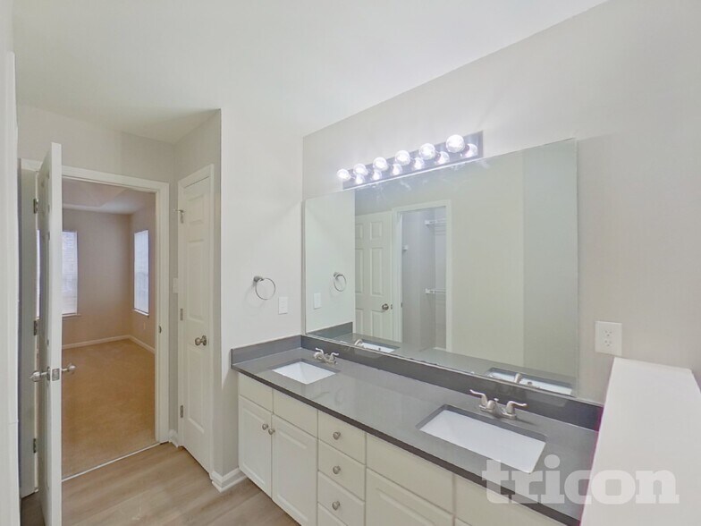 Building Photo - 9226 Stone Abbey Pl