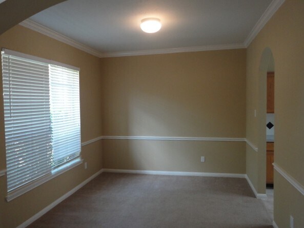 Building Photo - 17207 Rancho Verde Way