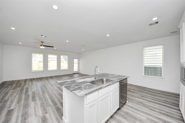 Building Photo - 2941 Amherst Mdw Ln