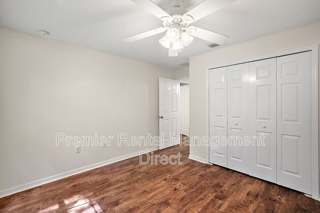 Building Photo - 532 Paulling Dr