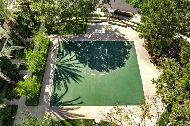 Building Photo - 3600 Rivington