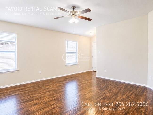 Building Photo - 5819 Ambrose Cir