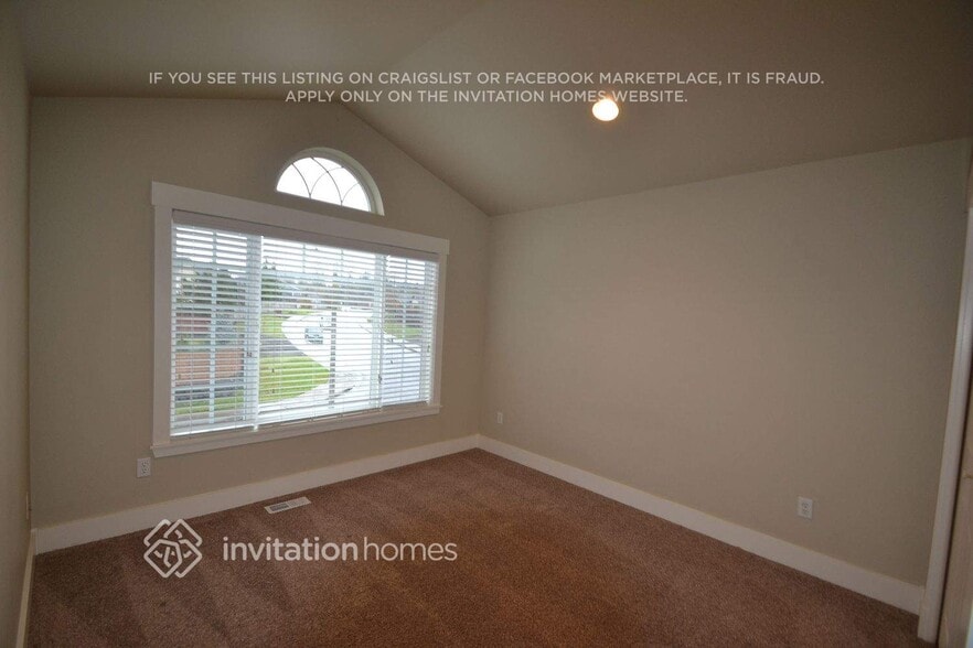 Building Photo - 17003 135th Ave Ct E