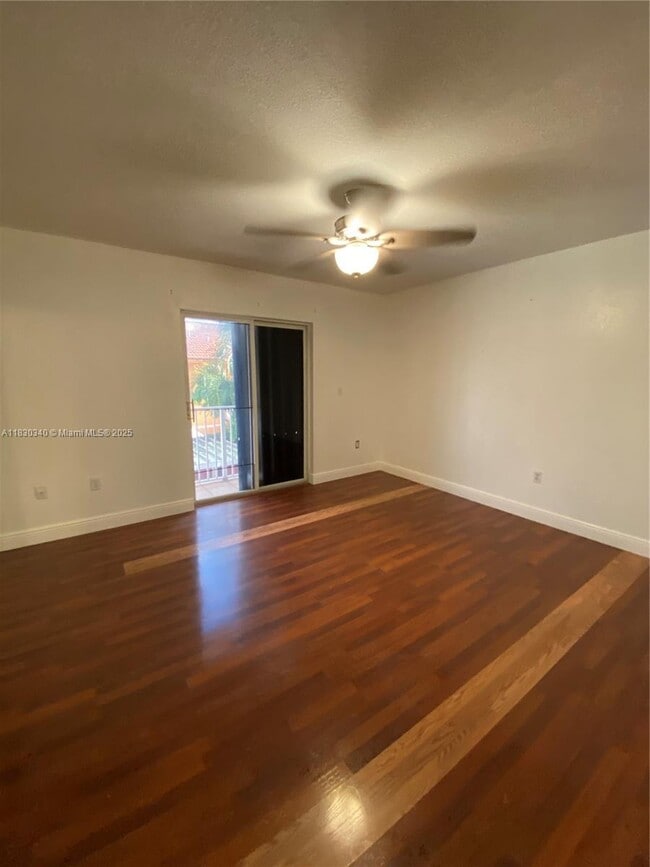 Building Photo - 3503 W 76th St