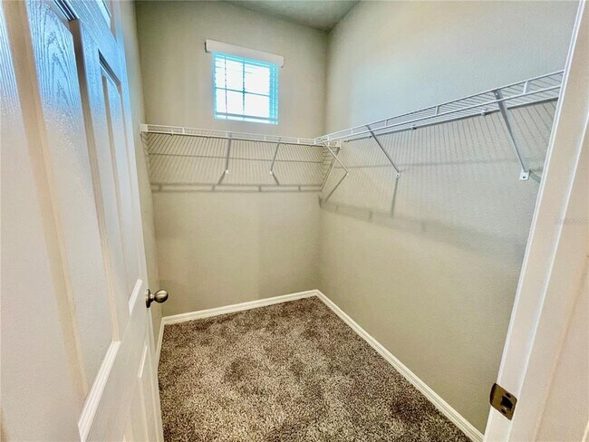 Building Photo - 934 Legacy Winds Way