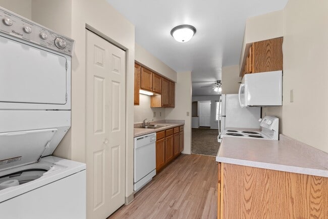 Building Photo - 14784 W Hidden Creek Ct