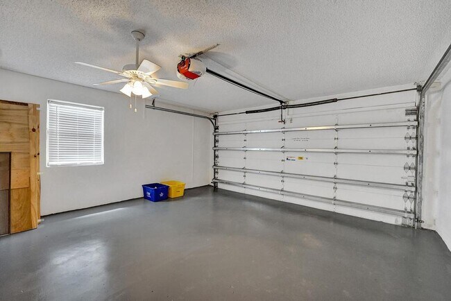 Building Photo - 8578 Eagle Run Dr
