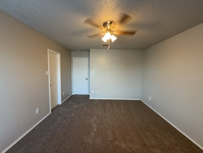 Building Photo - 3952 Golden Horn Ln