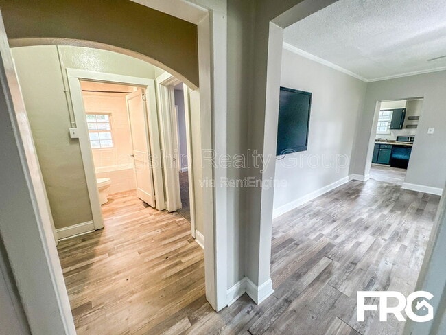 Building Photo - 2310 N Beston Rd