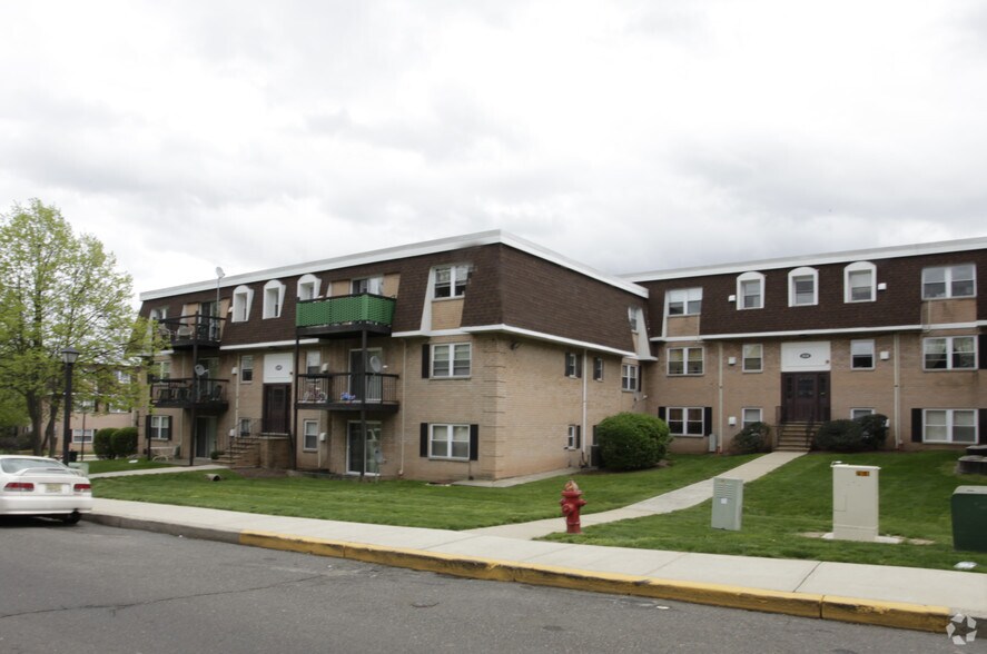 Green Village Apartments 847 Harned St Perth Amboy NJ 08861