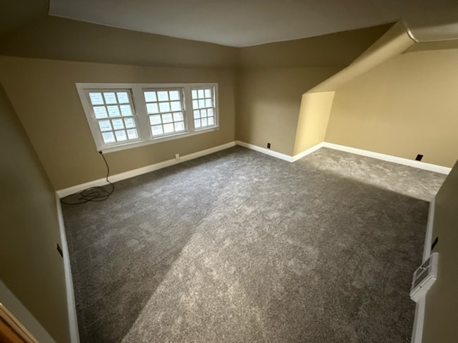 Building Photo - ? Updated 4BR/2BA Single-Family Home — Garage Parking, Water & Lawn Care Included ?