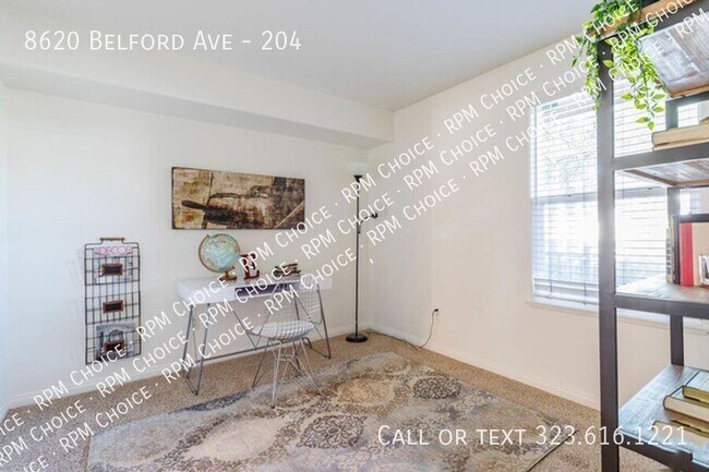 Building Photo - 8620 Belford Ave