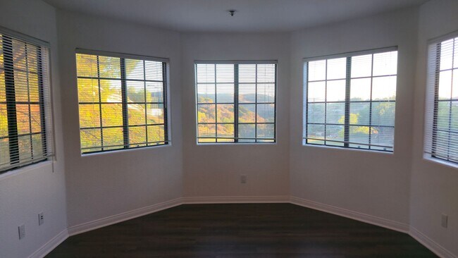 Building Photo - Prestigious Bell Canyon 5-Bedroom Estate i...