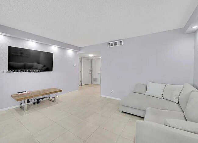 Building Photo - 1880 S Ocean Dr