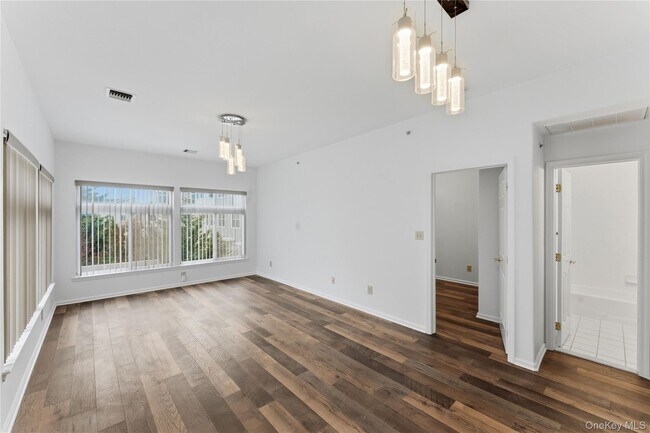Building Photo - 1-36 Meridian Blvd
