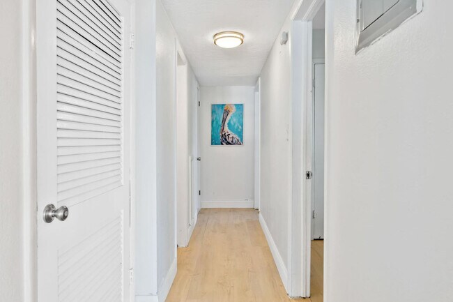 Building Photo - 3524 S Atlantic Ave